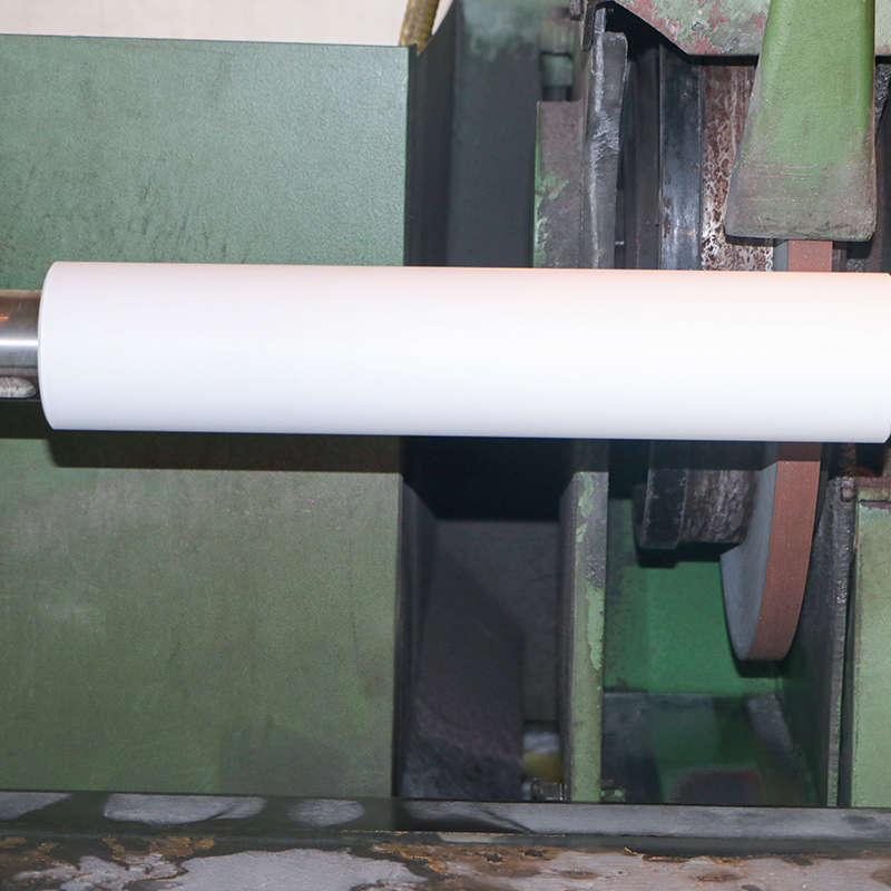 Aci seramik yang disesuaikan (aluminium oksida)