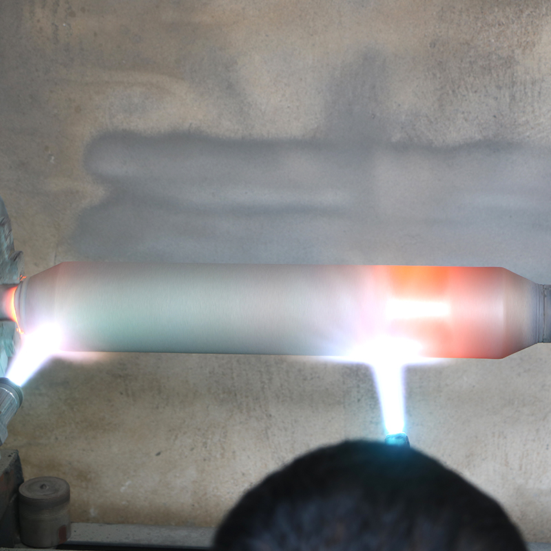 Roller kimpalan semburan tersuai